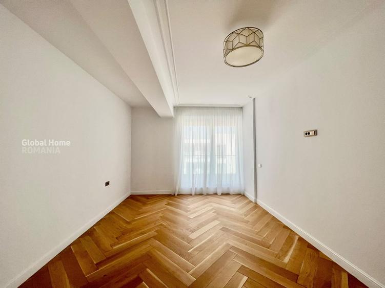 Apartament cu 5 camere decomandat, mobilat în Pipera