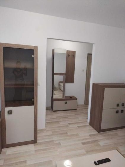 Închiriez apartament 3 camere Pitesti - zona Fabrica de Bere - 3