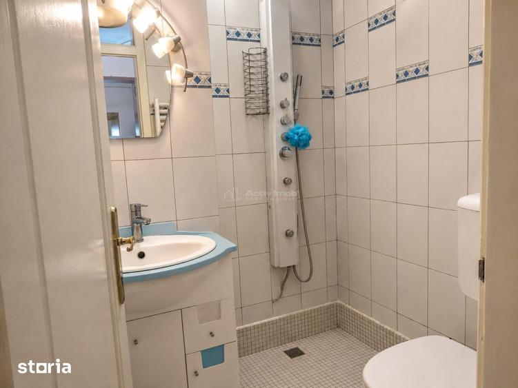 Apartament cu 4 camere decomandat în Progresul
