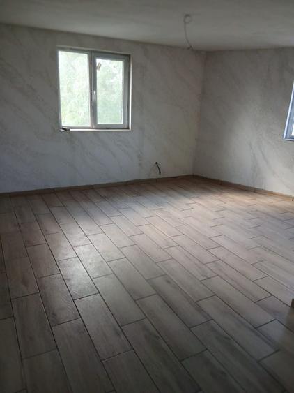 Casă cu 2 camere în Nicolae Bălcescu