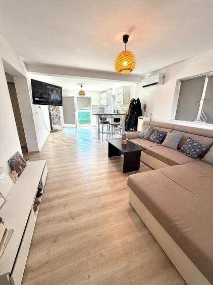 Casă individuală cu 2 camere cu Teren 300 Mp în Ghioroc
