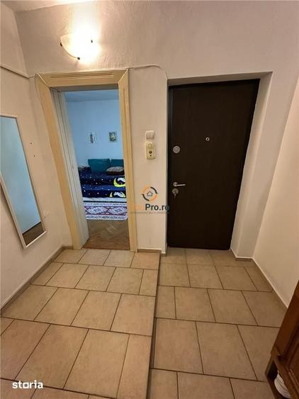 Apartament cu 2 camere decomandat în Complex Studențesc