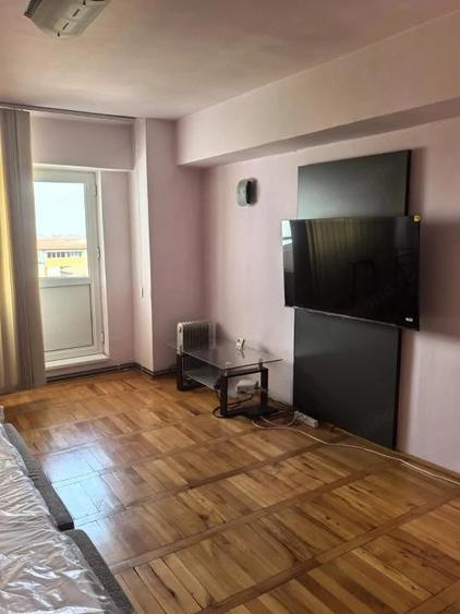 DE INCHIRIAT Apartament 1 camera, 42mp, etaj 6/9 - Spitalul Judetean - 1
