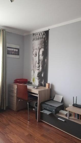 Casă individuală cu 5 camere cu Canalizare în Glâmbocu