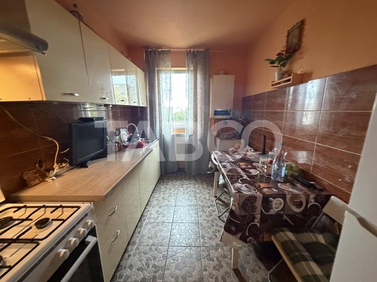 Apartament cu 2 camere semidecomandat, mobilat în Făgăraș