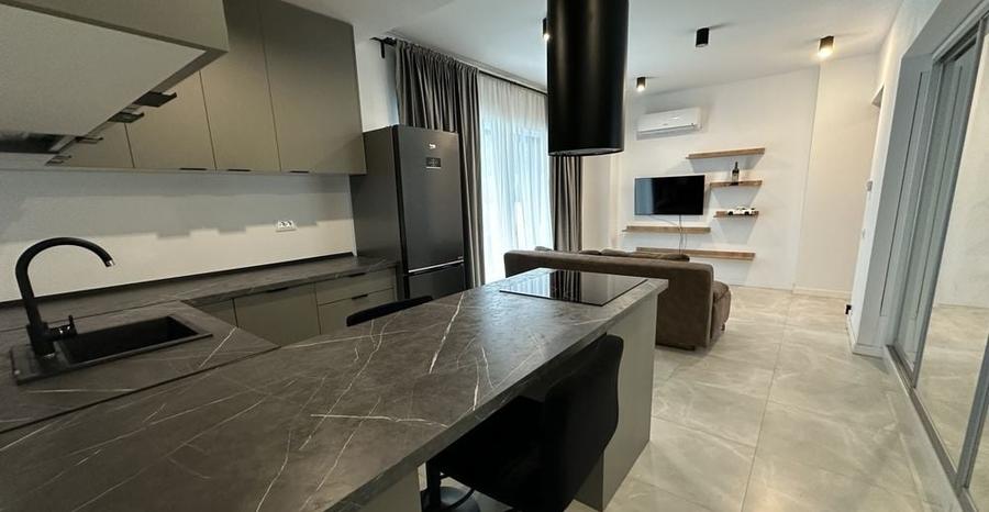 Apartament cu 2 camere decomandat, mobilat în Cotroceni