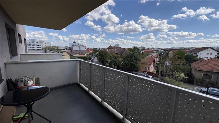 Apartament cu 2 camere circular, mobilat în Central