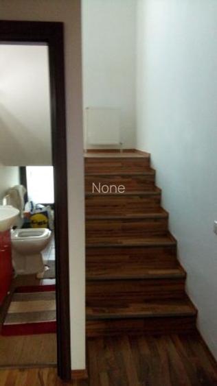 Casă cu 3 camere în Valu lui Traian
