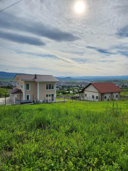 Teren de 700 mp, în Vulcan