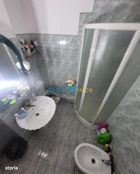 Apartament cu 3 camere decomandat în Mioriței
