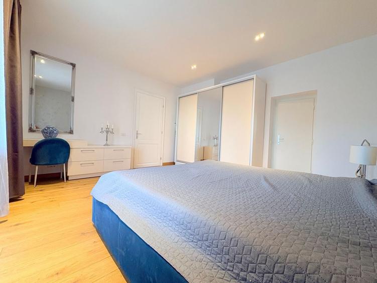 Apartament spatios, etajul 2, amenajat - zona Complexul Studentesc - 8