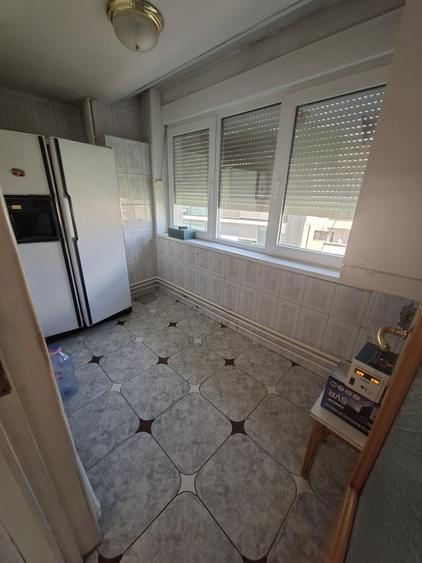 Penthouse cu 5 camere decomandat în Armeneasca