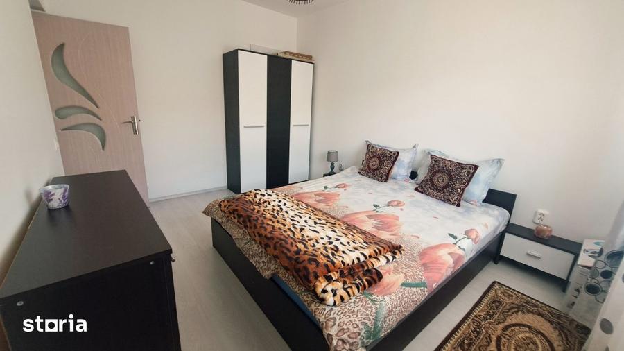 Apartament cu 3 camere, mobilat în Florești