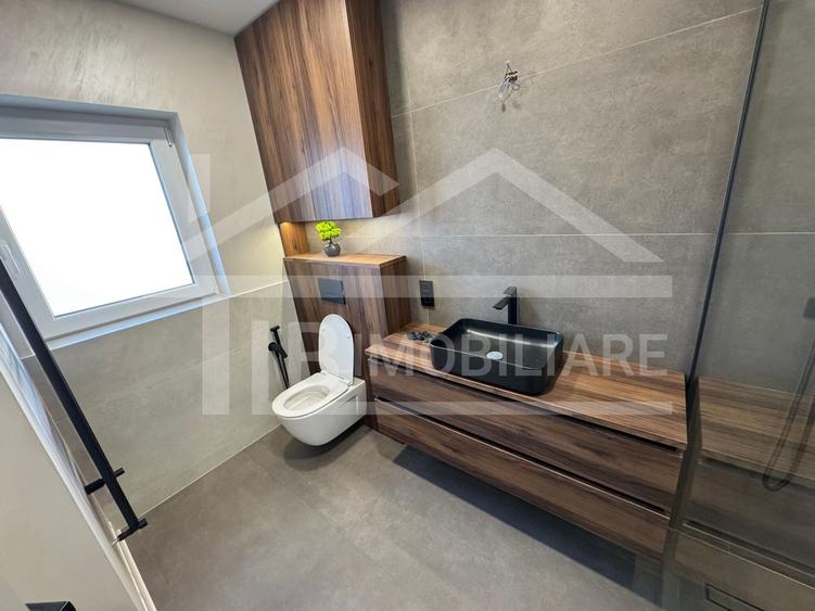 Apartament cu 3 camere decomandat în Unirii