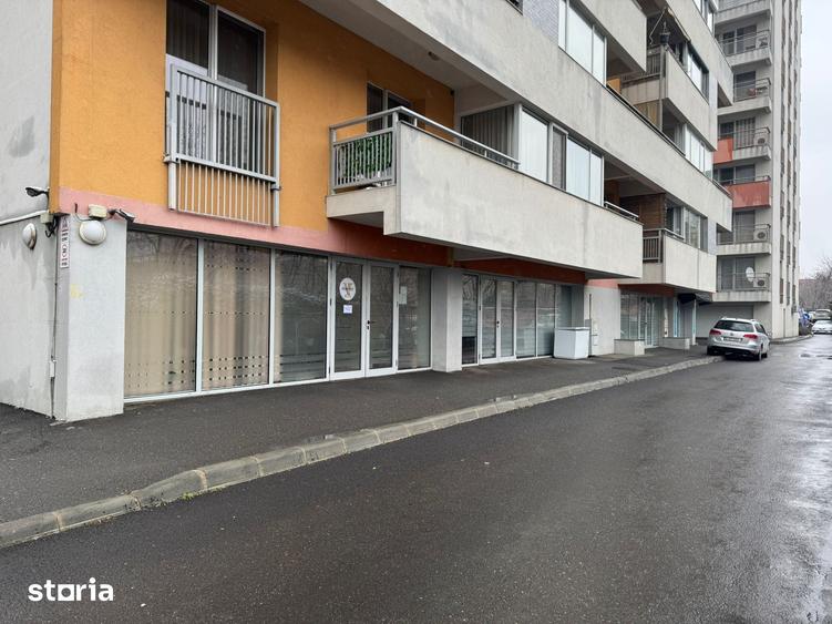 Spațiu comercial, de 40 mp, în Militari