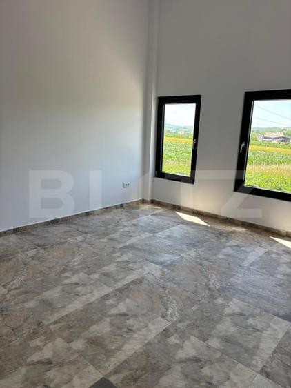 Spațiu industrial, de 590 mp, în Exterior Sud