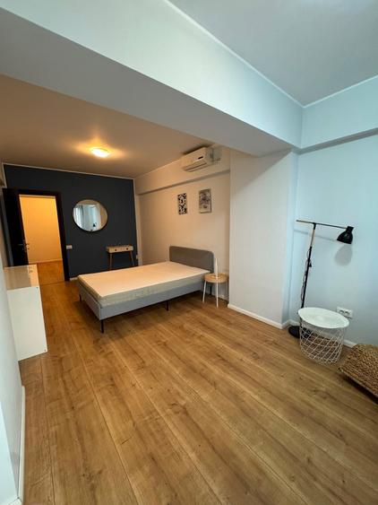 Apartament cu 2 camere decomandat în Virtuții