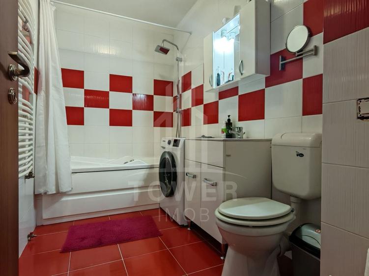 Apartament cu 3 camere decomandat în Hipodrom 2