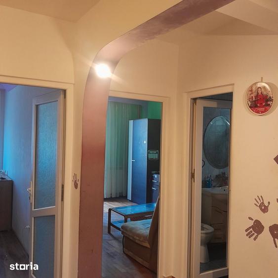 Apartament cu 2 camere decomandat în Neptun