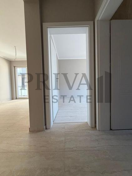 Apartament cu 2 camere semidecomandat în Giroc
