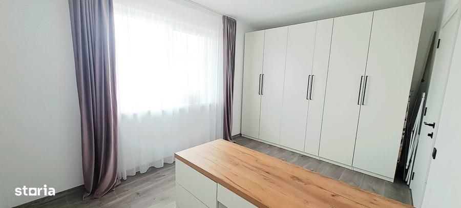 Apartament cu 3 camere, mobilat în Florești