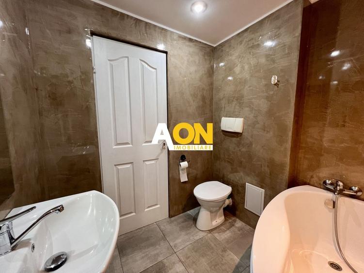 Apartament cu 2 camere semidecomandat, mobilat în Cetate