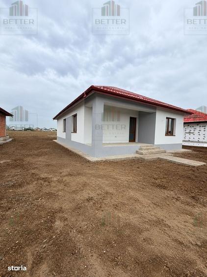 Casă cu 4 camere în Berceni
