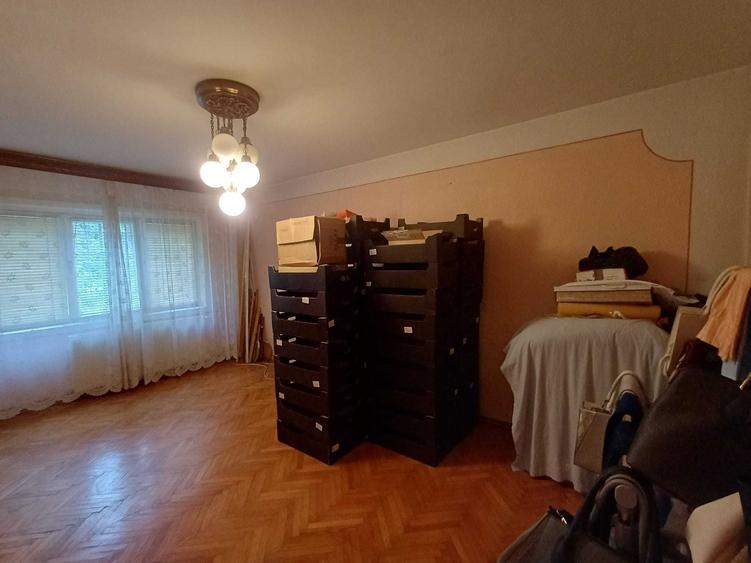 Apartament cu 2 camere semidecomandat în Dacia