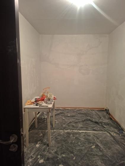 Apartament cu 2 camere nedecomandat în Malu Roșu