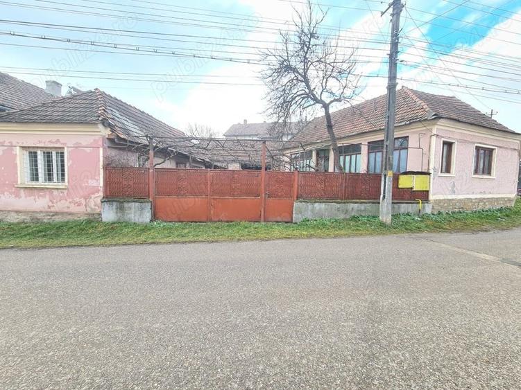 Casă cu 2 camere în Geoagiu