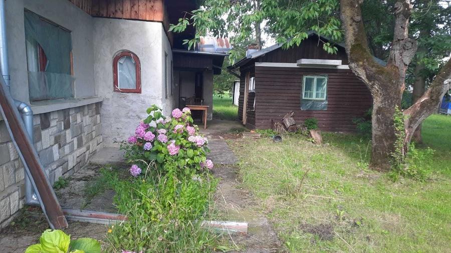 Casă cu 4 camere în Brebu