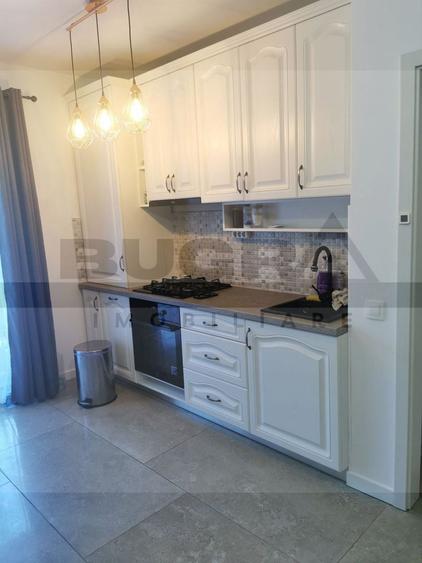 Apartament cu 2 camere semidecomandat în Chinteni