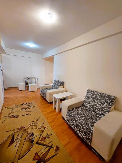 Apartament cu 2 camere decomandat în Zorilor