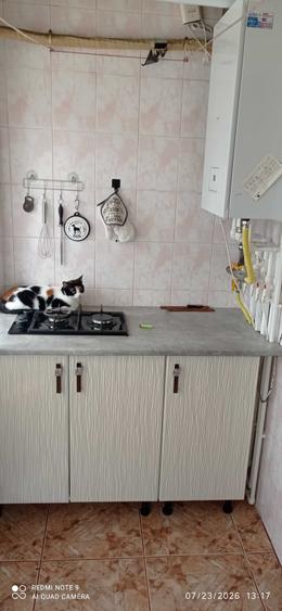Apartament cu 2 camere decomandat în Far