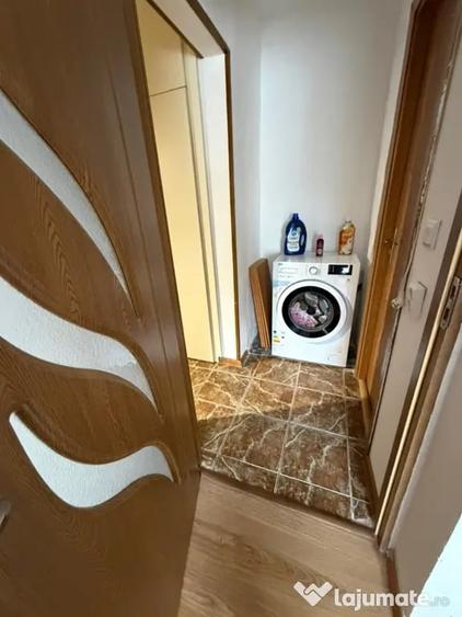 Apartament cu 2 camere decomandat în Mihai Bravu