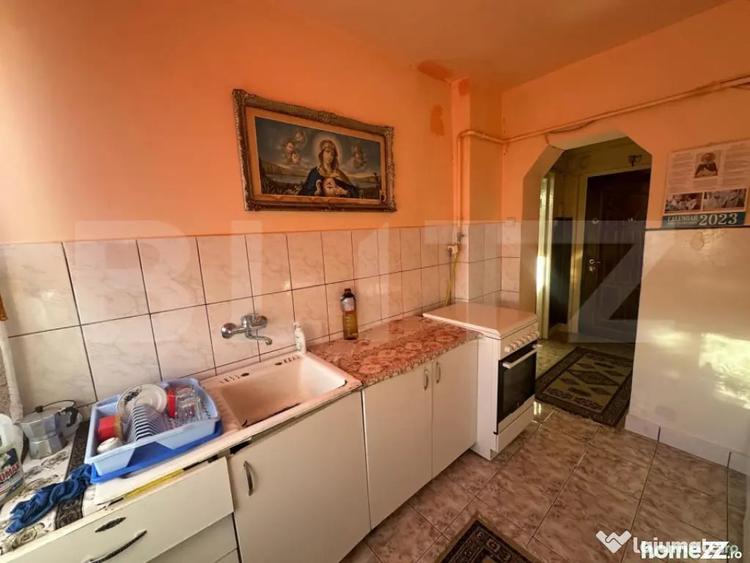 Apartament cu 2 camere semidecomandat în Micro 14