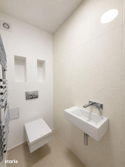 Apartament cu 4 camere în Tei
