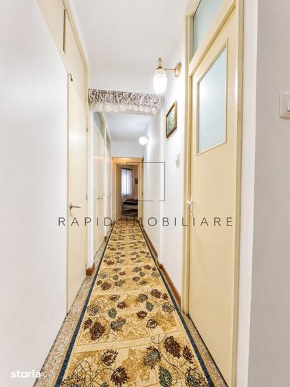Apartament cu 3 camere decomandat în Siderurgiștilor