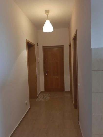 Apartament cu 2 camere decomandat în Turnișor
