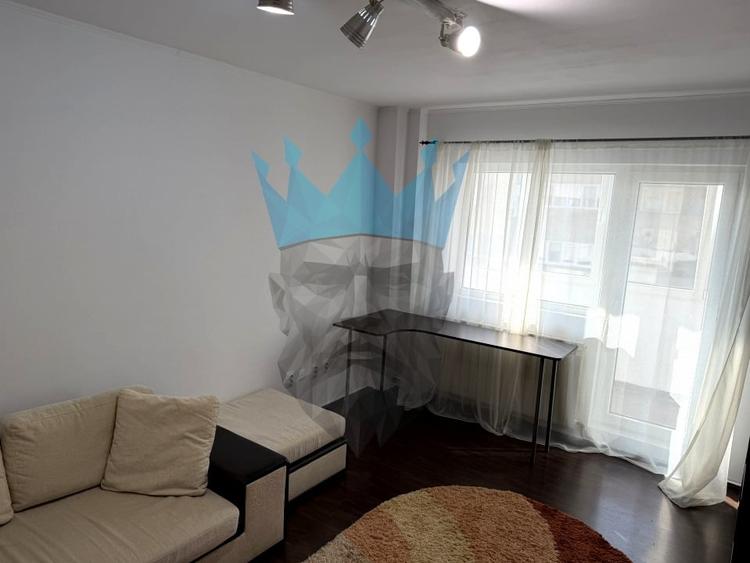Apartament cu 2 camere decomandat, mobilat în Tineretului