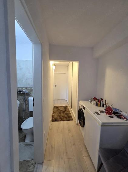 Apartament cu 3 camere decomandat în Ostroveni