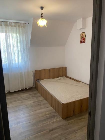 Apartament cu 3 camere semidecomandat, mobilat în Iosefin