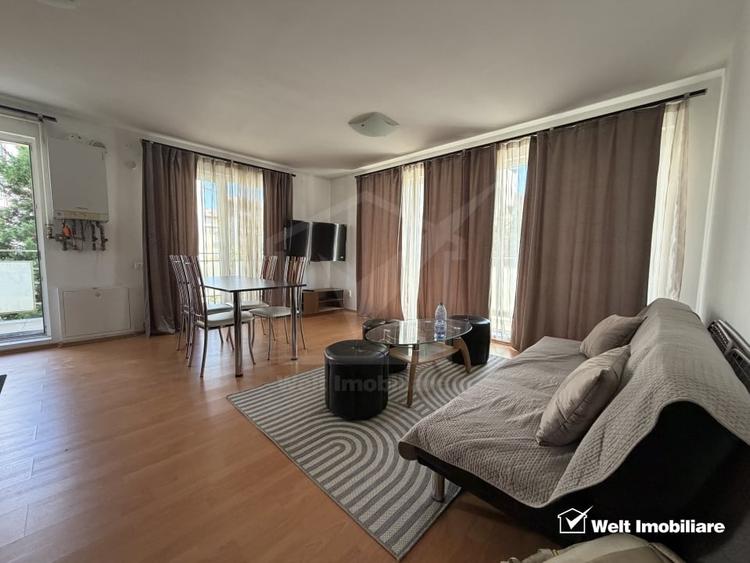 Apartament cu 2 camere semidecomandat, mobilat în Florești