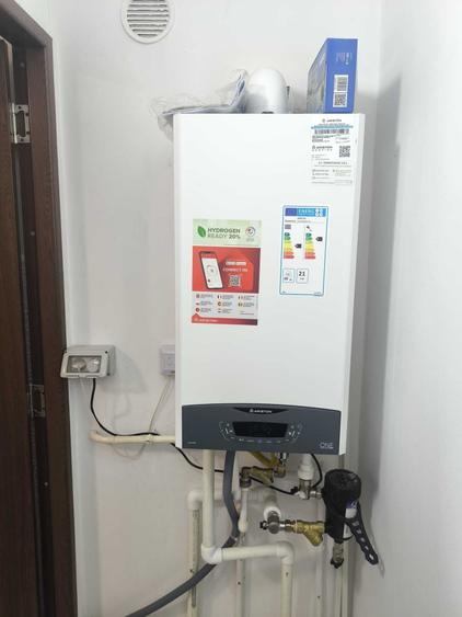 Apartament cu 2 camere decomandat în Ultracentral