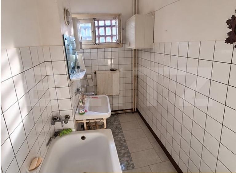 Apartament cu 2 camere nedecomandat în Primăverii