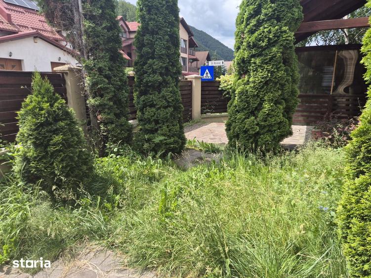 Casă cu 5 camere cu Teren 260 Mp în Bunloc