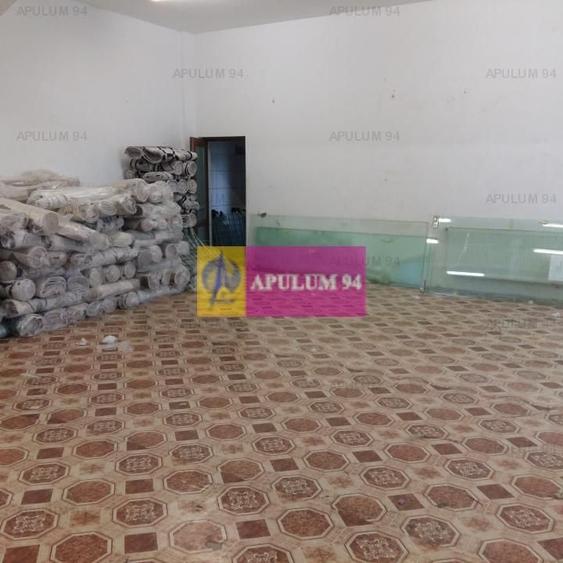 Casă individuală cu 6 camere semidecomandat cu Canalizare în Dobroești