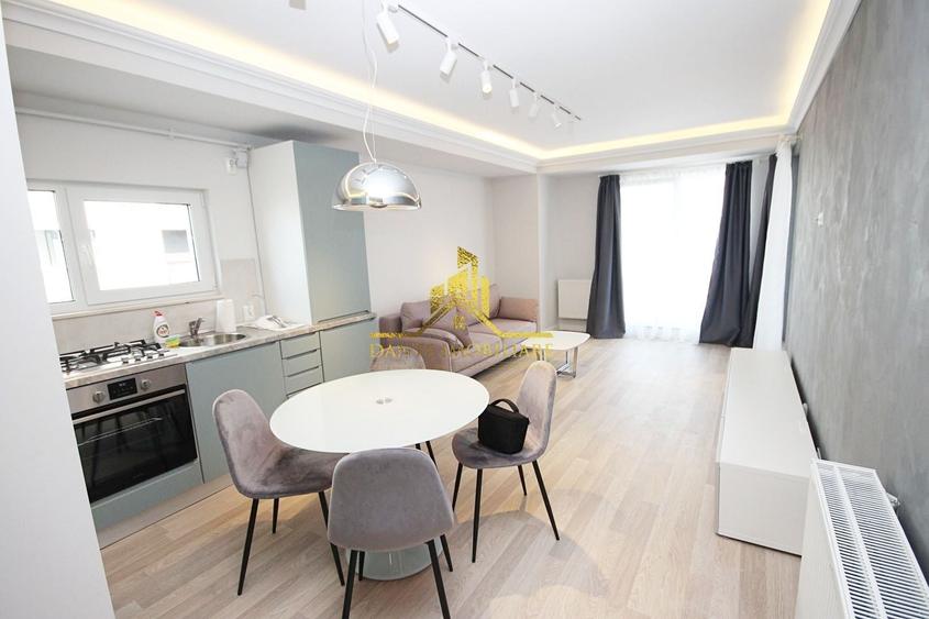 Apartament cu 2 camere semidecomandat, mobilat în Gheorgheni