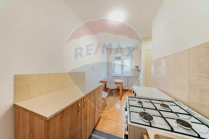Apartament cu 2 camere semidecomandat în Aurel Vlaicu