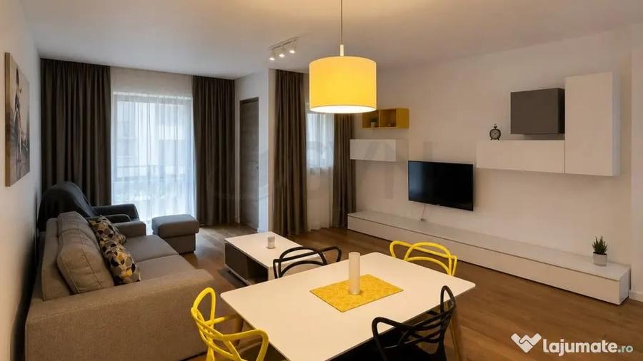 Apartament cu 2 camere semidecomandat în Nordului